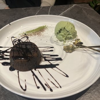 Verge - Lava Cake - Sushi Bars Near Me - Brooklyn, New York