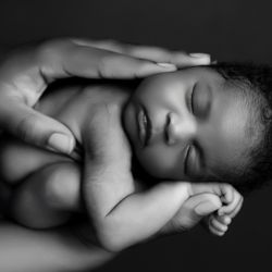 Anamaria Brandt Photography - Beautiful newborn preemie,