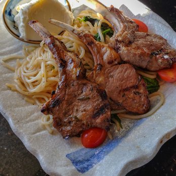 Grace's Mandarin - Asian Fusion Near Me - Oxon Hill, Maryland