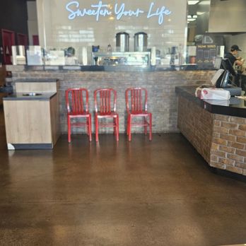 85°C Bakery Cafe-Chandler - Coffee station - Bakeries Near Me - Chandler, Arizona
