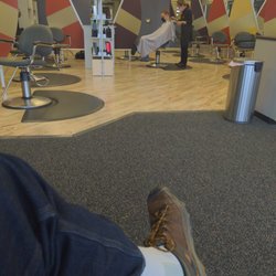 Great Clips - Next in line