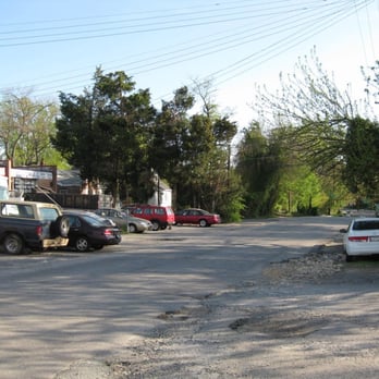 Red Ginger - looking south along Summit Ave. - Asian Fusion Near Me - Kensington, Maryland