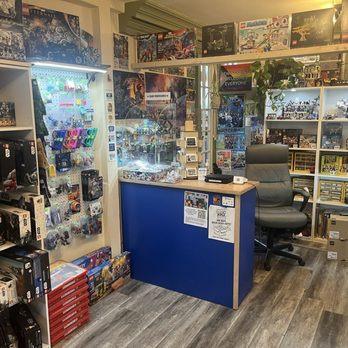 Brick In The Wall - Used, Vintage & Consignment Near Me - Centralia, Washington