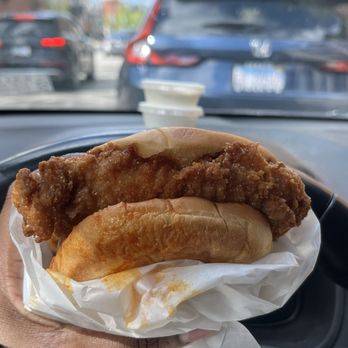 Red Light Chicken - Chicken Shop Near Me - Chicago, Illinois Red Light Chicken - Chicken Shop Near Me - Chicago, Illinois