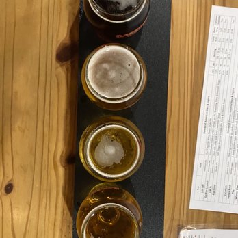 Daredevil Hall - Flight of 4 beers - Burgers Near Me - Indianapolis, Indiana