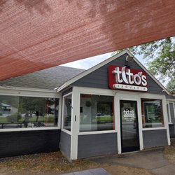 Titos Taqueria - Entrance