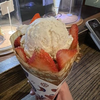 T-Swirl Crepe - Strawberry and Nutella crepe with vanilla gelato - Creperies Near Me - Flushing, New York T-Swirl Crepe - Strawberry and Nutella crepe with vanilla gelato - Creperies Near Me - Flushing, New York