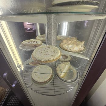 Fredericksburg Pie Company - Bakeries Near Me - Fredericksburg, Texas