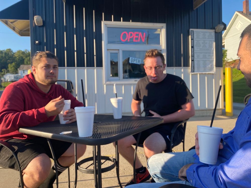 MoCo's Dip-n-Sip Logo