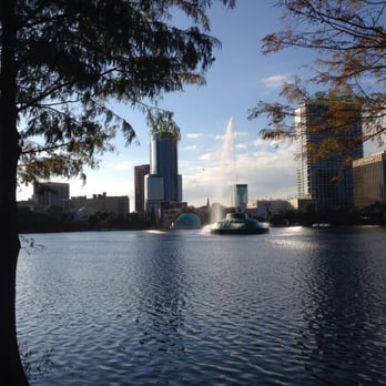 Lake Eola Park - Parks Near Me - Orlando, Florida