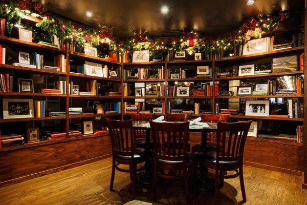 Maggie's Place by null