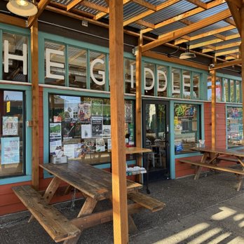 Off The Griddle - Entrance - Vegan Near Me - Portland, Oregon Off The Griddle - Entrance - Vegan Near Me - Portland, Oregon