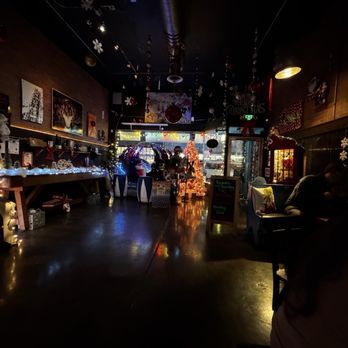 The Coaster - Cocktail Bars Near Me - Puyallup, Washington