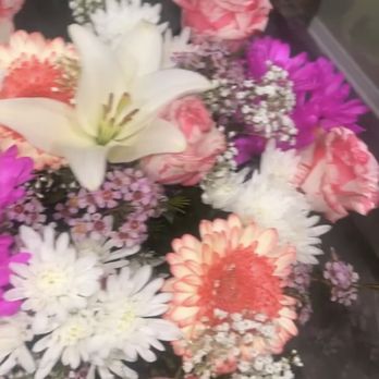 Casa Blanca Flowers - Florists Near Me - Spring Valley, California