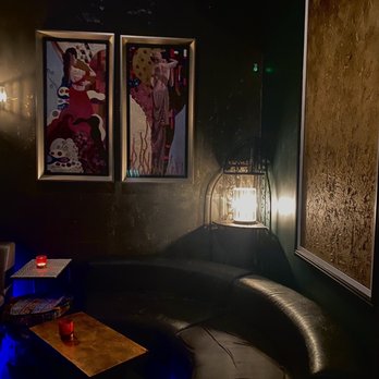 Chapter 4 at Les Amis - Whiskey Bars Near Me - Fullerton, California Chapter 4 at Les Amis - Whiskey Bars Near Me - Fullerton, California