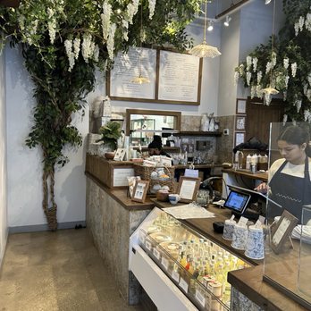 {petite} maman - Coffee & Tea Near Me - Washington, DC, District of Columbia