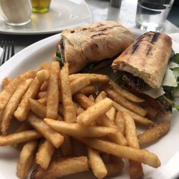 Nella Pizza e Pasta - Bistecca - Pizza Near Me - Chicago, Illinois