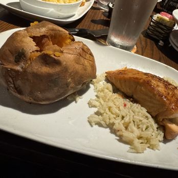 LongHorn Steakhouse - Salmon with a side of sweet potato - Steakhouses Near Me - Austin, Texas