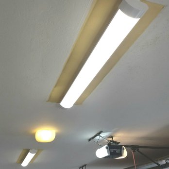 Electricians On Call - More new LED lights (touch-up ceiling painting pending) - Electricians Near Me - Plantation, Florida Electricians On Call - More new LED lights (touch-up ceiling painting pending) - Electricians Near Me - Plantation, Florida