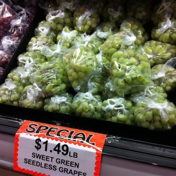 KD Market - Grapes! - Delis Near Me - Schaumburg, Illinois