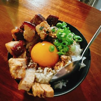 Susuru - Susuru don with chashu (extra $) - Izakaya Near Me - Orlando, Florida Susuru - Susuru don with chashu (extra $) - Izakaya Near Me - Orlando, Florida