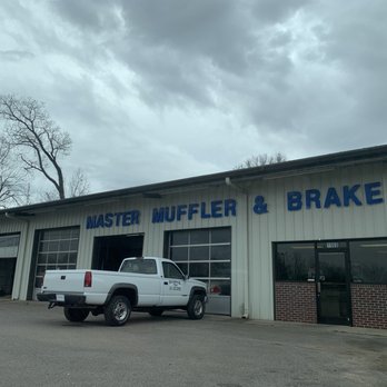 Master Tire & Auto - The front of the shop - Auto Repair Near Me - Dyersburg, Tennessee Master Tire & Auto - The front of the shop - Auto Repair Near Me - Dyersburg, Tennessee