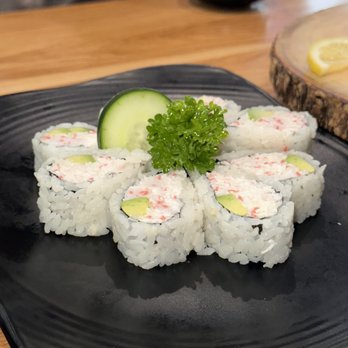 Heemo Sushi - Cali Roll - Sushi Bars Near Me - Duarte, California