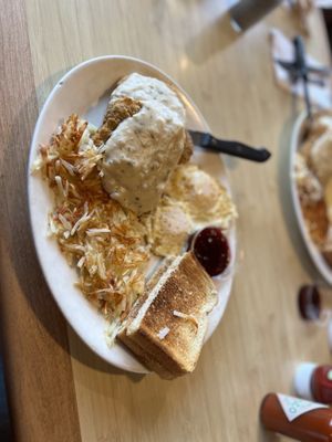 Shari's Cafe and Pies