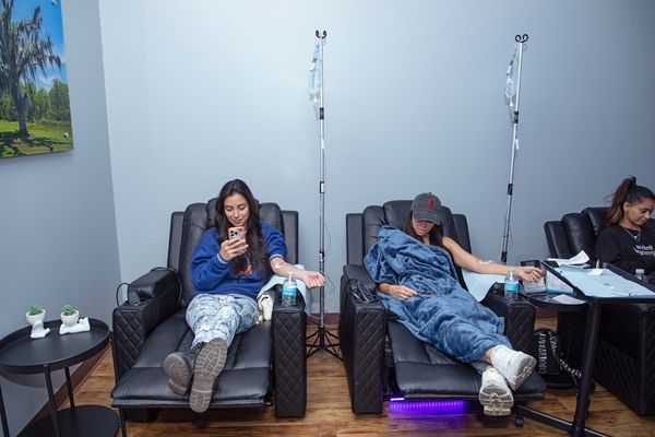 ELEVATE HEALTH AND WELLNESS LV - Updated June 2025 - 26 Photos - 2451 W