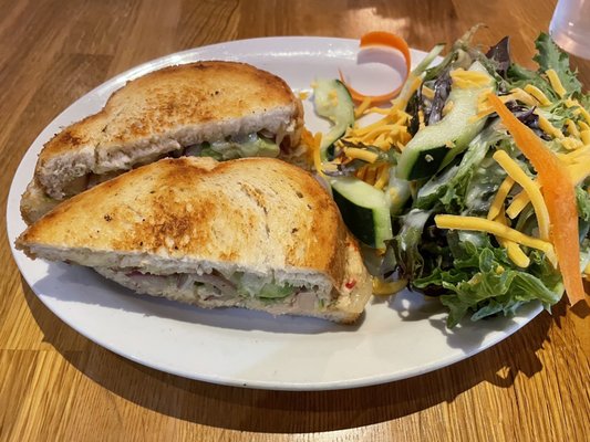 Didi's Downtown by null