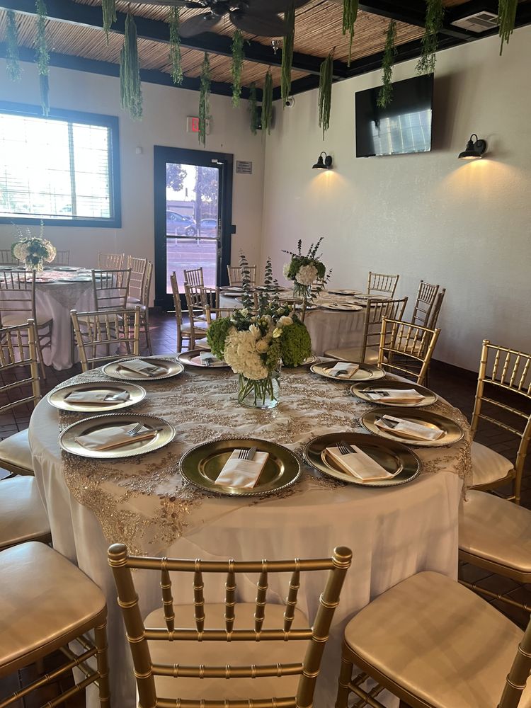 Encanto Family Restaurant