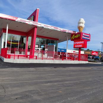 Andy's Frozen Custard - Ice Cream & Frozen Yogurt Near Me - Sevierville, Tennessee