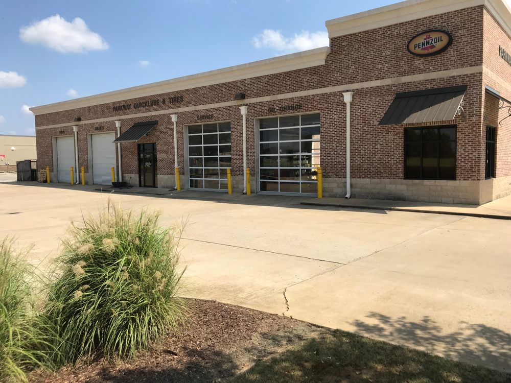 Mississippi Door Company - Garage Door Contractor in Ridgeland, MS