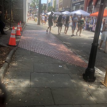 Second Sunday on King Street - Crowds enjoying the beautiful weather. - Festivals Near Me - Charleston, South Carolina