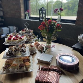Ironhand Wine Bar - Extra special touches were absolutely lovely! - Wine Bars Near Me - South Bend, Indiana Ironhand Wine Bar - Extra special touches were absolutely lovely! - Wine Bars Near Me - South Bend, Indiana