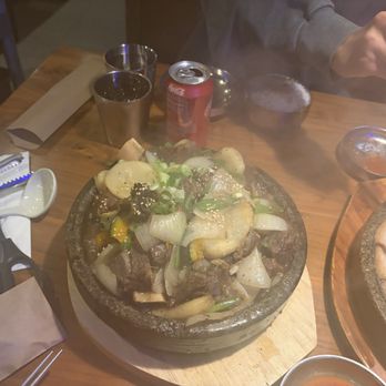 Jin Cook - Braised 우삼겹 돌솥 / Jincook Beef Hot Stone - Korean Near Me - Buena Park, California