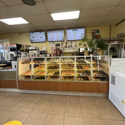 Village Doughnut - Inside