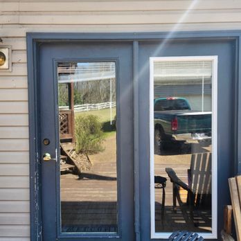 AHS Trim & Finish - Painters Near Me AHS Trim & Finish - Painters Near Me