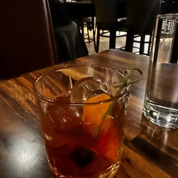 Cadence Cellars Speakeasy - Old fashioned - Speakeasies Near Me - Pittsburgh, Pennsylvania