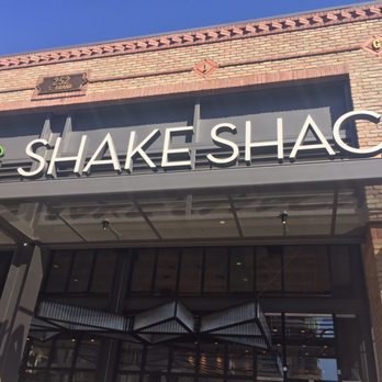 Shake Shack Glendale - Burgers Near Me - Glendale, California Shake Shack Glendale - Burgers Near Me - Glendale, California