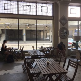Cute table and nice natural light