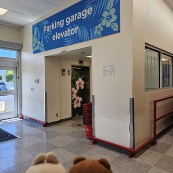 Savers - More parking upstairs... drive up the ramp and use the elevator - Thrift Stores Near Me - Honolulu, Hawaii