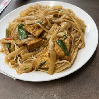 Chopstix Fusion - Tofu Drunken Noodles - Chinese Near Me - Denver, Colorado Chopstix Fusion - Tofu Drunken Noodles - Chinese Near Me - Denver, Colorado