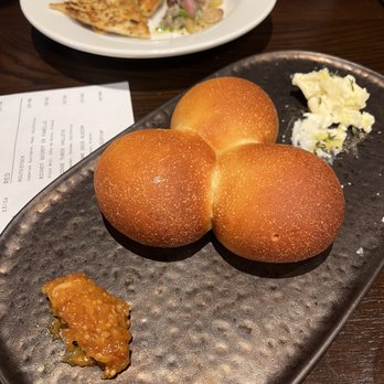 Show Pony - Milk bread - pear chutney and rosemary butter - Breakfast & Brunch Near Me - Kansas City, Missouri