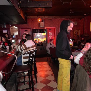 Azalea Cocktail Lounge