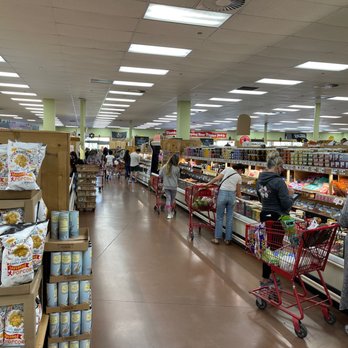 Trader Joe's - Busy, but not a crush of people. - Grocery Near Me - Henderson, Nevada