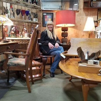Lisa's Silver Lining - Estate Liquidation expert in San Diego & We specialize in a variety of antiques, vintage collectibles and furniture. Come shop and see! - Estate Liquidation Near Me - Diego, California
