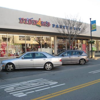 Diddams Party & Toy Store - Party Supplies Near Me - San Carlos, California