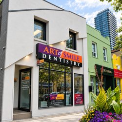 Art Of Smile Dentistry - Art of Smile Dentistry, 2527 Yonge St at Yonge & Eglinton