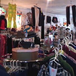 Deja Vu Vintage Clothing